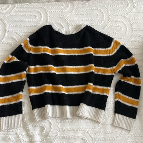 Small Sweater with Yellow, Black, and White stripes - Picture 2 of 3